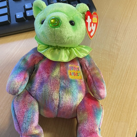 NWT Ty August Retired Beanie Baby Birthday Bear Peridot Birthstone Nose Gifts 🎁 - Picture 6 of 6
